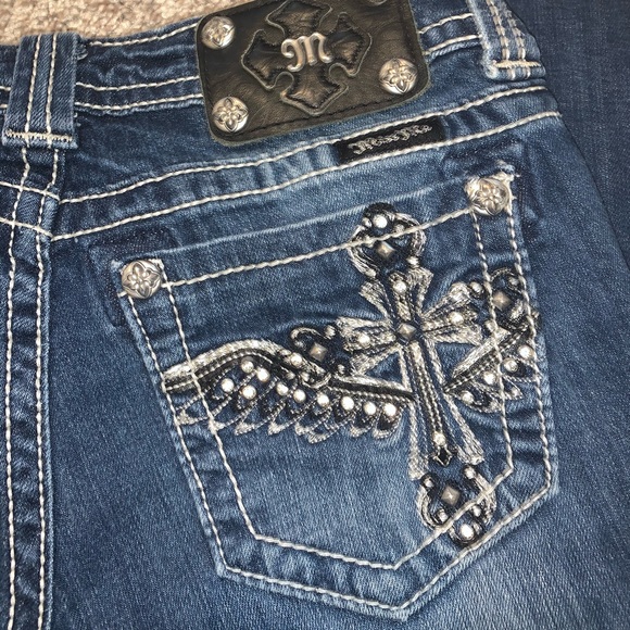 Miss-Me Jeans - Picture 3 of 4